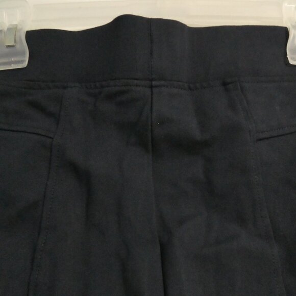 RW & CO | small | Dark Navy Leggings | No Pockets | Stitched Design Front & Back - Picture 11 of 16